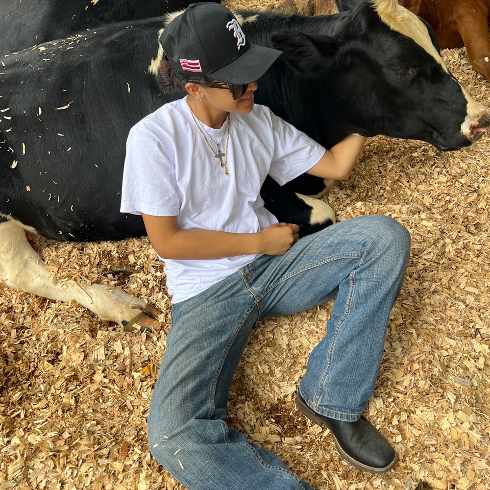 Meet your Posher, Anu